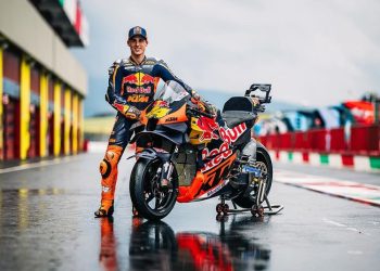 Pembalap KTM Tech 3, Pol Espargaro