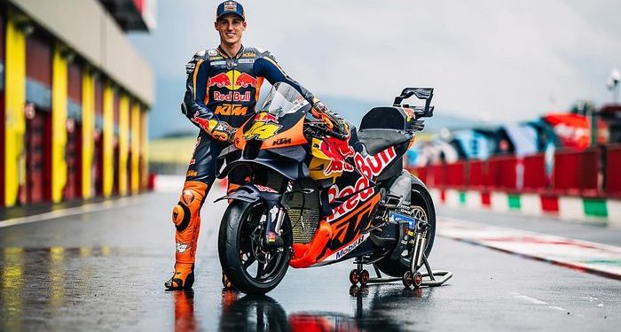 Pembalap KTM Tech 3, Pol Espargaro