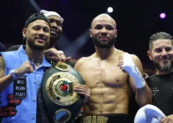 Petinju Inggris,Chris Eubank Jr.