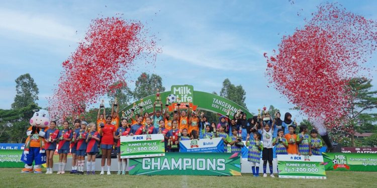 Selebrasi juara MLSC Tangerang Seri 1