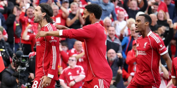 Selebrasi pemain Liverpool usai Dominik Szoboszlai cetak gol