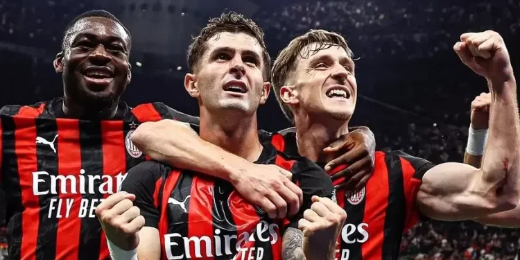 Selebrasi pemain AC Milan usai bobol gawang Napoli