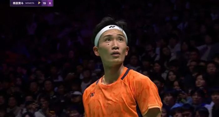 Pebulu Tangkis Jepang, Kento Momota